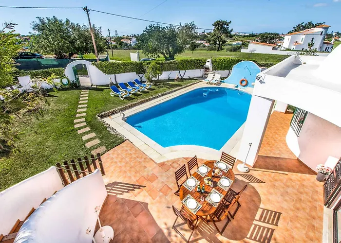 Gira Villa Albufeira