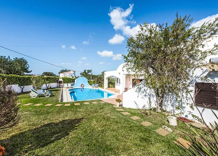 Gira Villa Albufeira