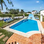 Gira Villa *
